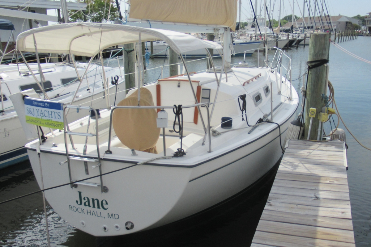 1984 Pearson 303 - Sold Boat