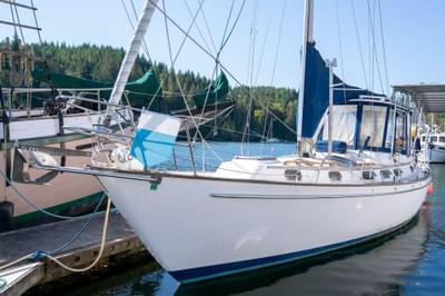 BOATZON | Pearson 422 Cutter 1985 BOATZON | Pearson 422 Cutter 1985