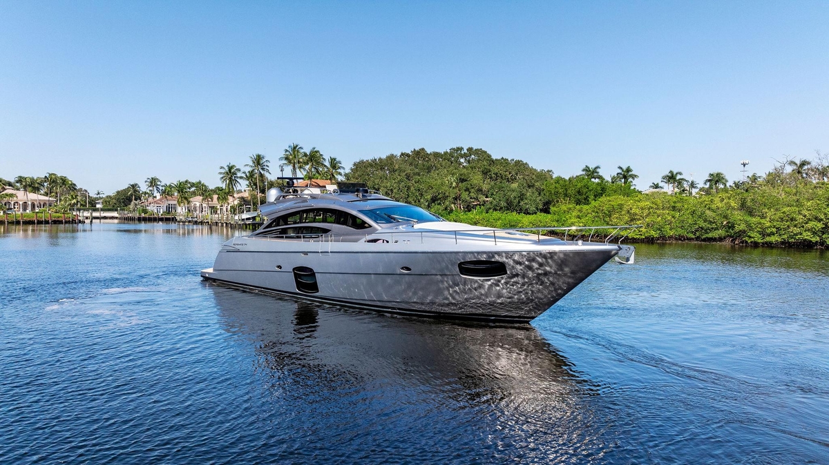 2021 Pershing 74 - Sold Boat