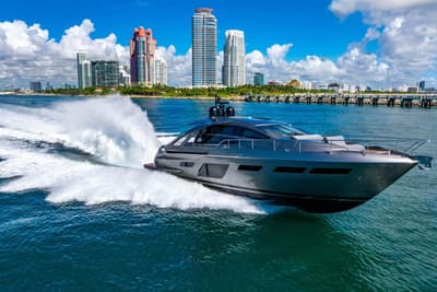 BOATZON | Pershing 7X 2023