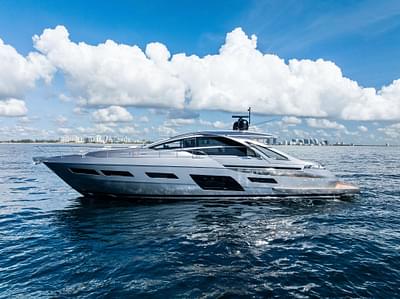 BOATZON | Pershing 7X 2025 BOATZON | Pershing 7X 2025