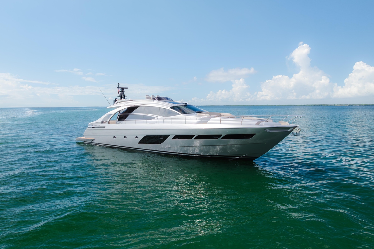 2021 Pershing 8X - Sold Boat