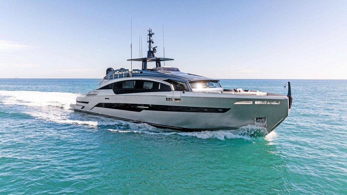 2023 Pershing GTX116 - Sold Boat