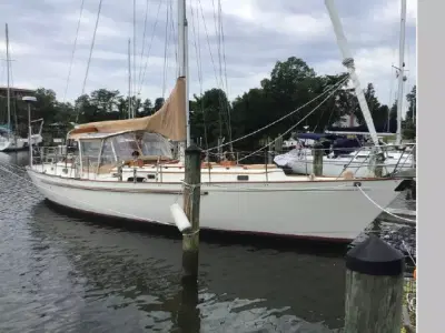 BOATZON | Peterson Center Cockpit 1980