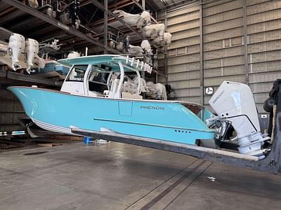 BOATZON | Phenom 37 CC 2025 BOATZON | Phenom 37 CC 2025