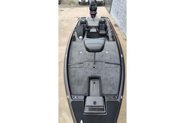 New Phoenix 721 ZXL 2026 for sale in Harriman, Tennessee - Boatzon.com