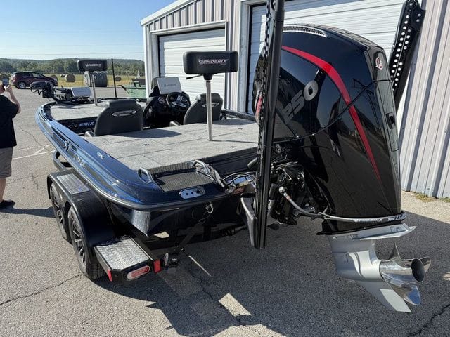 New Phoenix 721 ZXL 2026 for sale in Skiatook, Oklahoma - Boatzon.com