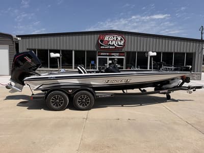 BOATZON | Phoenix 721ZXL 2027