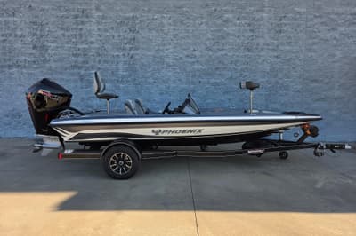 BOATZON | Phoenix 818 Pro 2026 BOATZON | Phoenix 818 Pro 2026