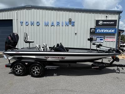 BOATZON | Phoenix 819 ZXL 2026