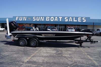 BOATZON | Phoenix Bass Boats 21XE 2026