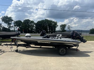 BOATZON | Phoenix Bass Boats 518 Pro 2026