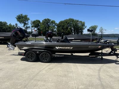 BOATZON | Phoenix Bass Boats 721 PRO XP 2023