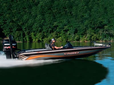 BOATZON | Phoenix Bass Boats 721 ProXP 2020