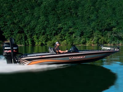 BOATZON | Phoenix Bass Boats 721 ProXP 2021