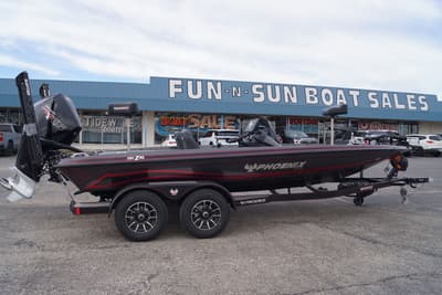 BOATZON | Phoenix Bass Boats 721ZXL 2026
