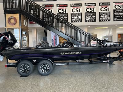 BOATZON | Phoenix Bass Boats 721ZXL 2027