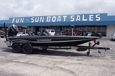 BOATZON | Phoenix Bass Boats 721ZXL 2027