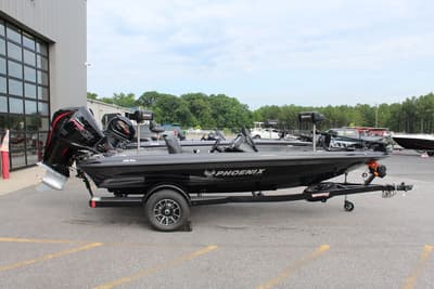 BOATZON | Phoenix Bass Boats 818Pro 2027
