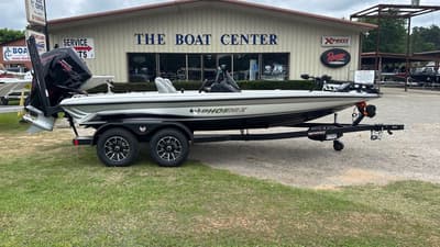 BOATZON | Phoenix Bass Boats 819ZXL 2026