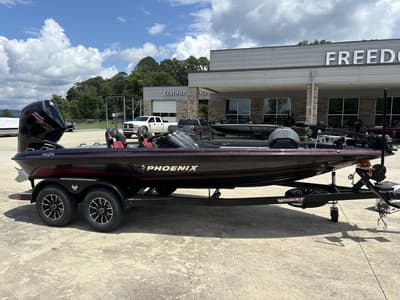 BOATZON | Phoenix Bass Boats 819ZXL 2026