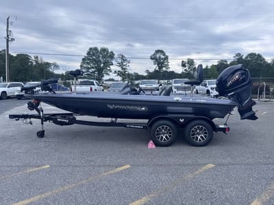 BOATZON | Phoenix Bass Boats 819ZXL 2026