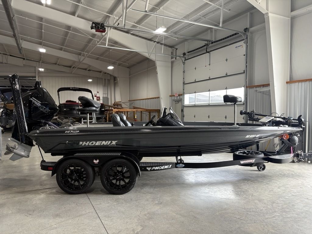 2024 Phoenix Bass Boats 919 PRO XP - Sold Boat