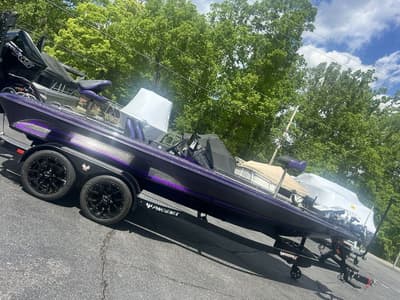 BOATZON | Phoenix Bass Boats 920 Elite 2025