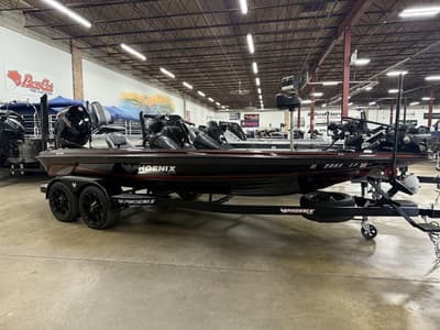 BOATZON | Phoenix Bass Boats 920 Elite 2023