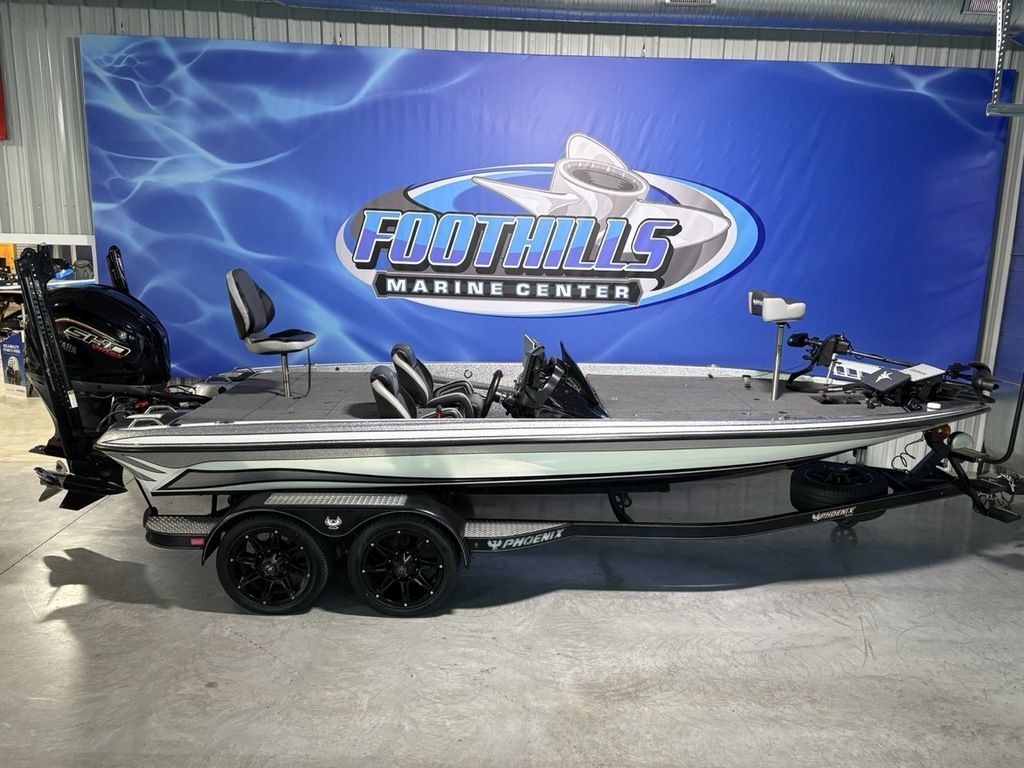 2024 Phoenix Bass Boats 920 Elite - Sold Boat