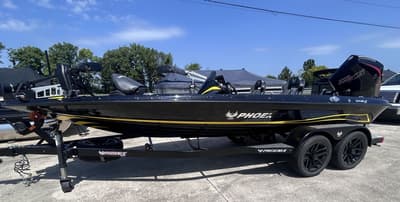 BOATZON | Phoenix Bass Boats 920 Elite X 2027