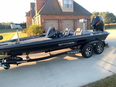 BOATZON | Phoenix Bass Boats 921 Elite 2025