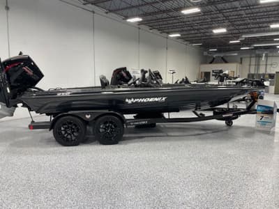BOATZON | Phoenix Bass Boats 921 Elite X 2026