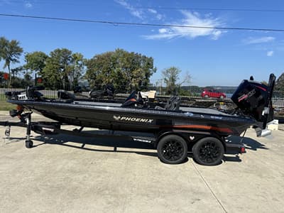 BOATZON | Phoenix Bass Boats 921 Elite X 2027