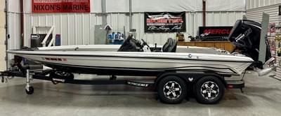 BOATZON | Phoenix Bass Boats 921 Pro XP 2019 BOATZON | Phoenix Bass Boats 921 Pro XP 2019