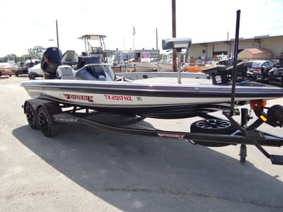BOATZON | Phoenix Boats 20XE 2025