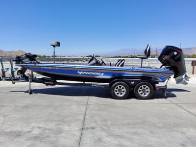 BOATZON | Phoenix Boats 721 Pro XP 2022