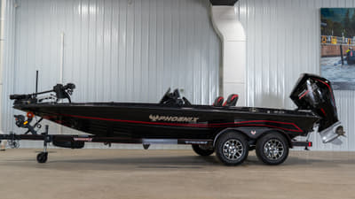 BOATZON | Phoenix Boats 721 ZXL 2026