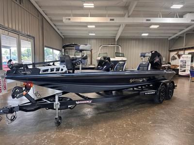 BOATZON | Phoenix Boats ZXL Series 721 2026