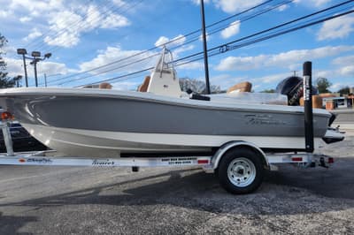 BOATZON | Pioneer 180 Islander 2026