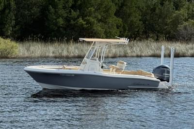 BOATZON | Pioneer 202 Islander 2020