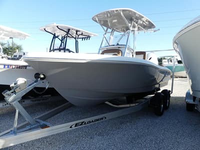 BOATZON | Pioneer 202 Islander 2027