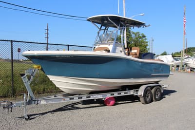 BOATZON | Pioneer 222 Islander 2022