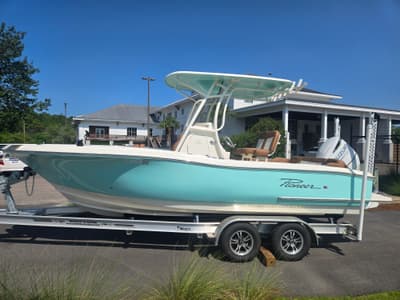 BOATZON | Pioneer 222 Islander 2025
