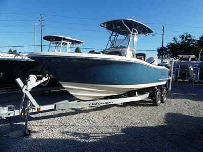 BOATZON | Pioneer 222 Islander 2027