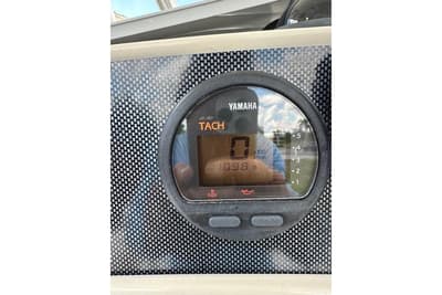 BOATZON | Pioneer 222 Sportfish 2014 BOATZON | Pioneer 222 Sportfish 2014