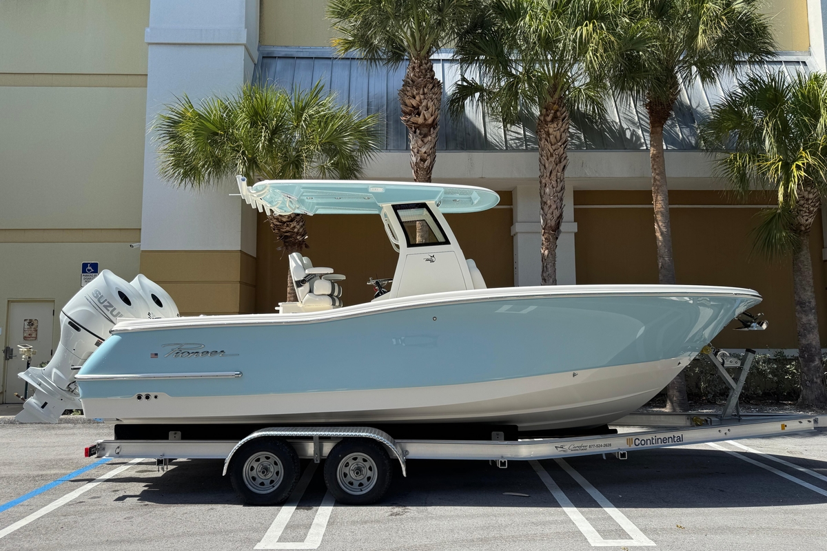 2026 Pioneer 250 Pelagic - Sold Boat