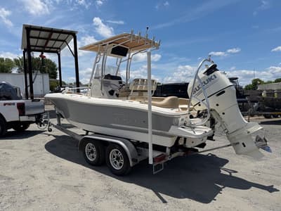 BOATZON | Pioneer Boats 202 Islander 2019