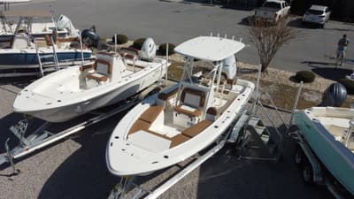 BOATZON | Pioneer Boats 220 BAY SPORT 2026