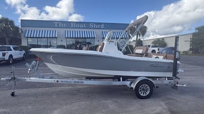 BOATZON | Pioneer Boats Islander 180 2027